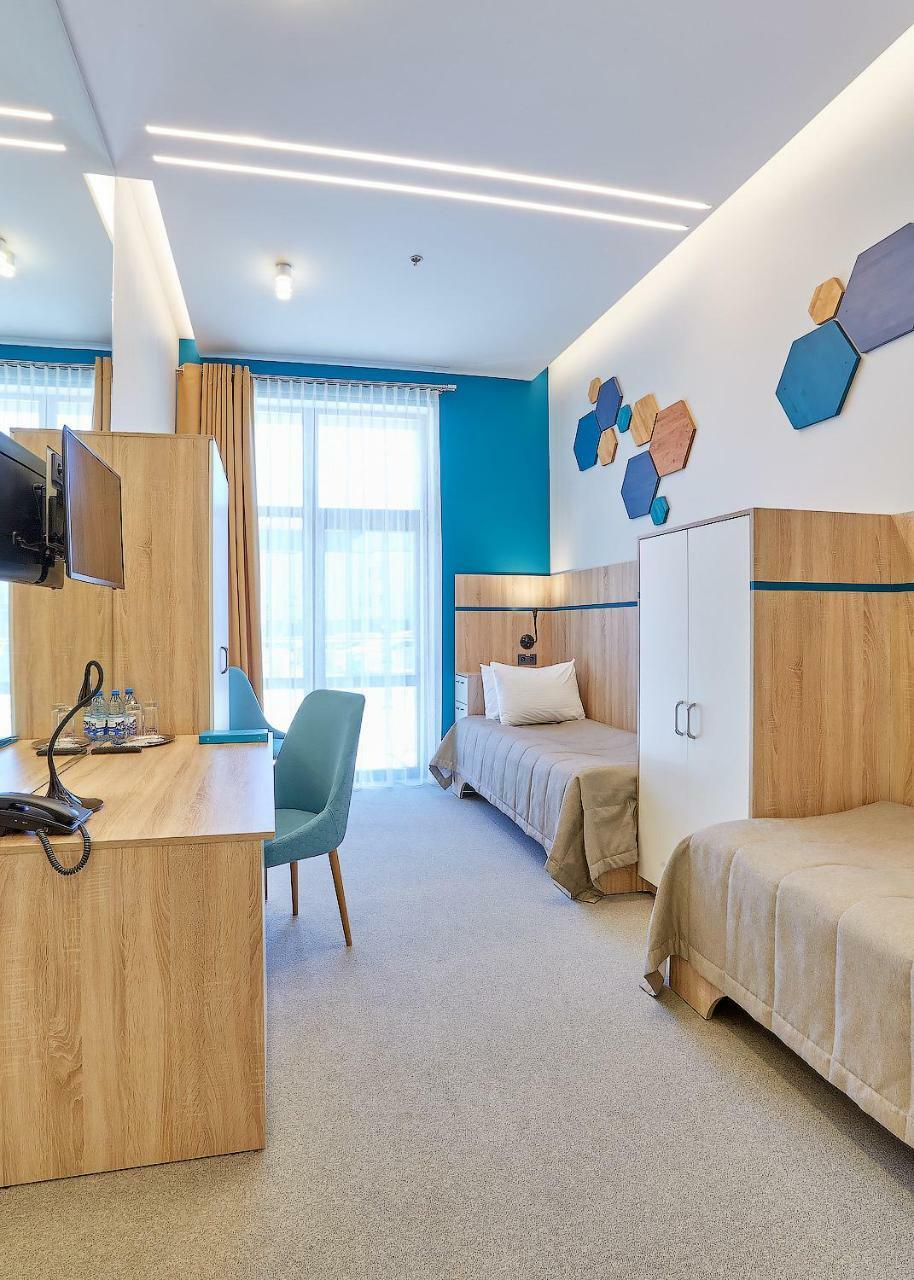 Aqua-Minsk Hotel Plus מראה חיצוני תמונה
