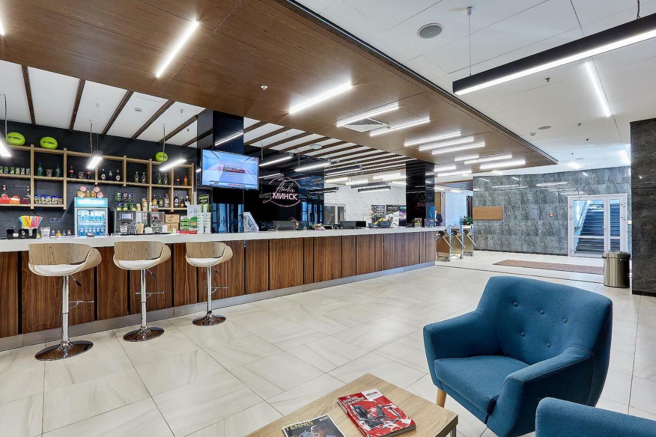 Aqua-Minsk Hotel Plus מראה חיצוני תמונה