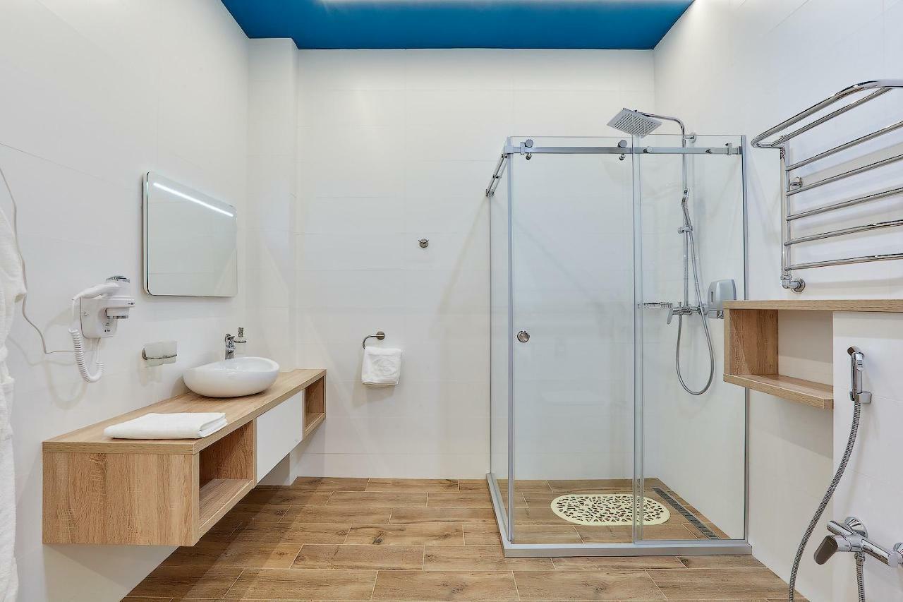 Aqua-Minsk Hotel Plus מראה חיצוני תמונה